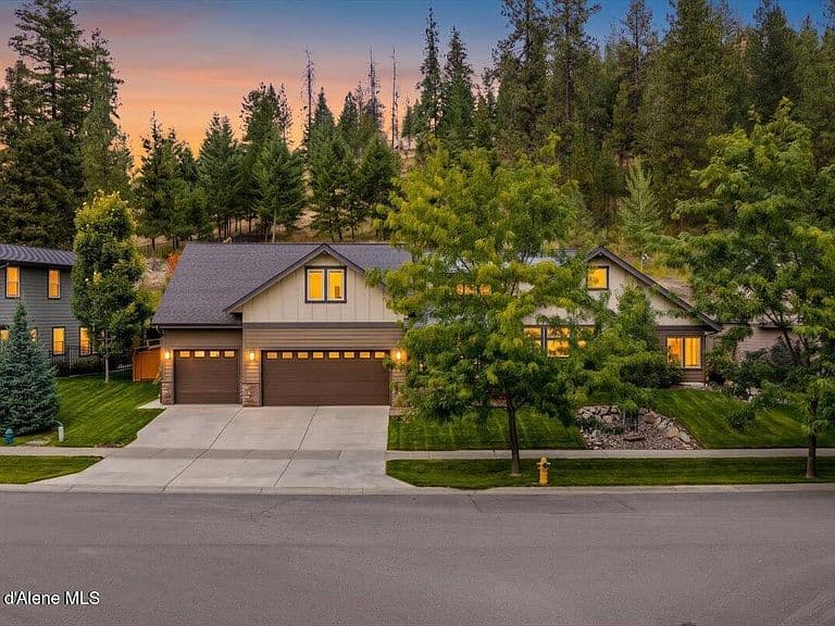 2483 E Mountain Vista Dr photo 1