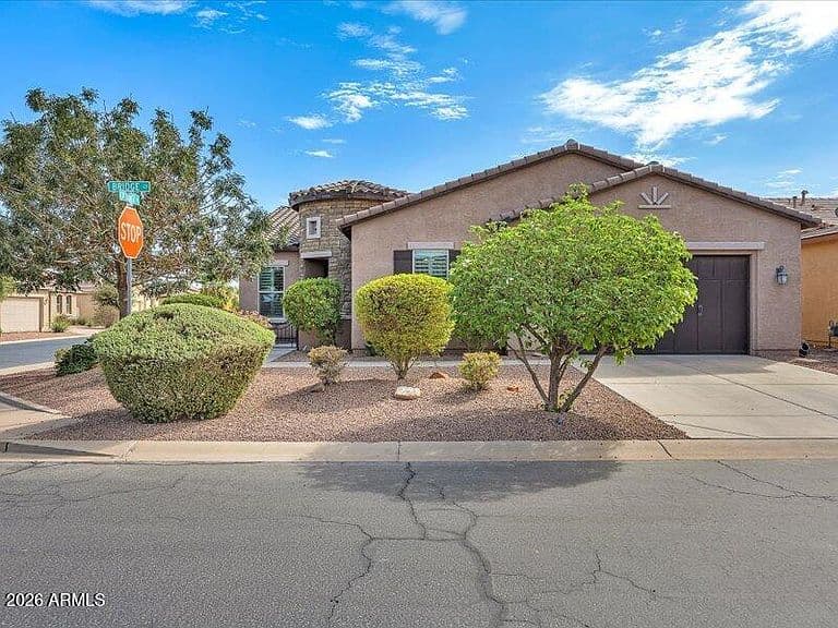 19731 N BRIDGE Court photo 1