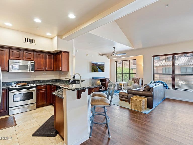 20660 N 40TH Street #2117 photo 4