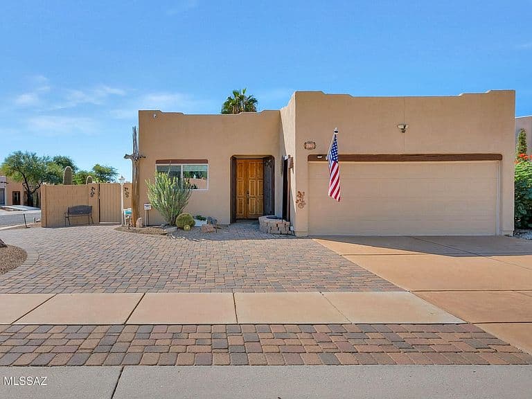 3501 W Jameson Pl photo 2
