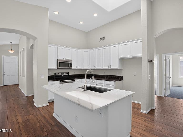 20808 N 70TH Drive photo 5