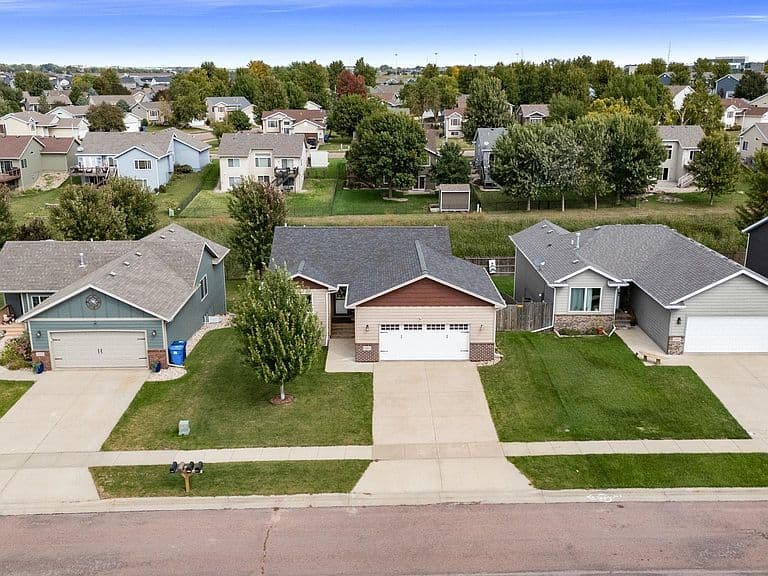5604 W Oakcrest Dr photo 5