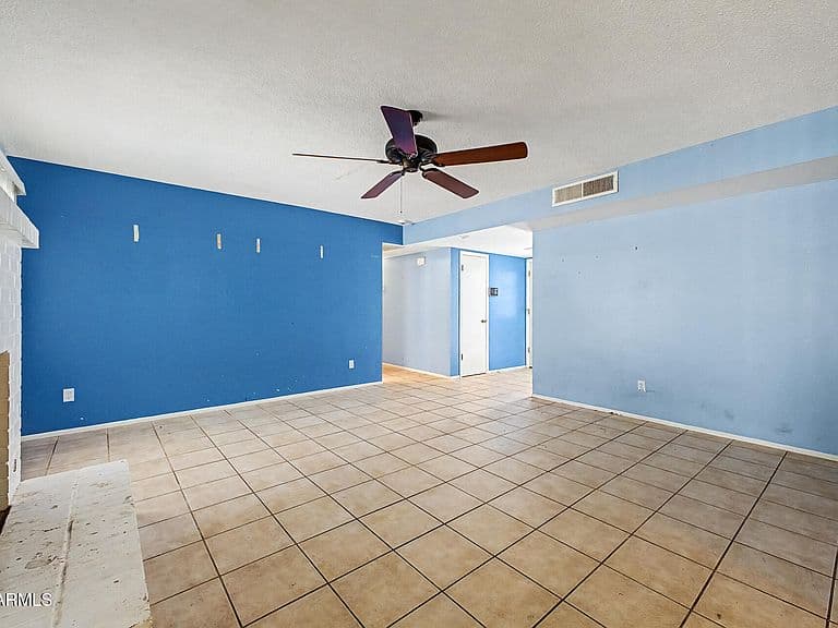 4320 W Rose Lane photo 4
