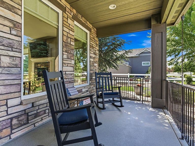 2162 N Payette River Way photo 5