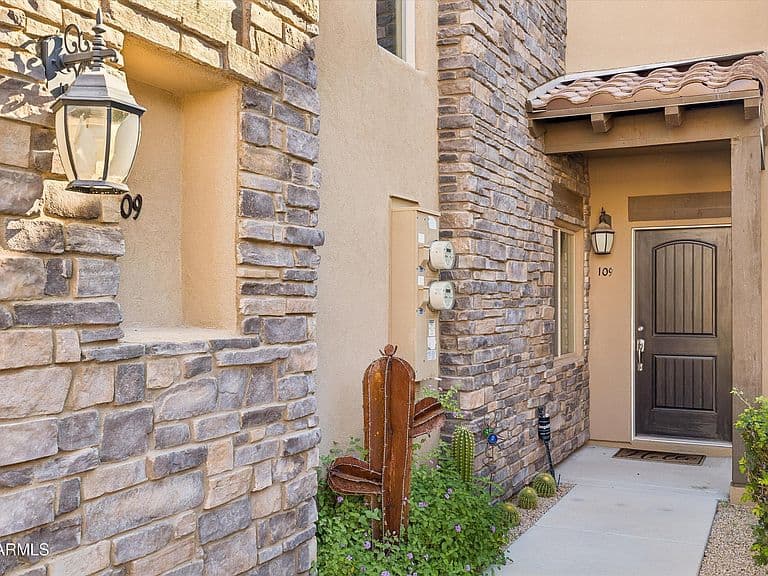 6145 E CAVE CREEK Road #109 photo 2