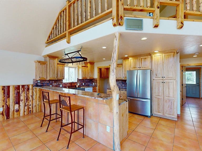5399 Highway 28 photo 3
