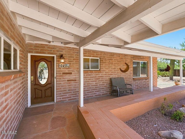 1045 W San Miguel Cir photo 4