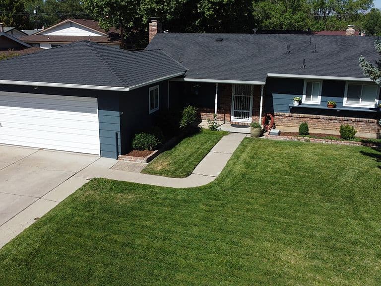 2395 Lexington Way photo 2