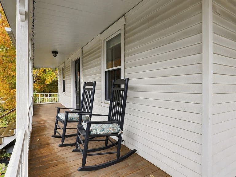 40 Elm Street photo 3