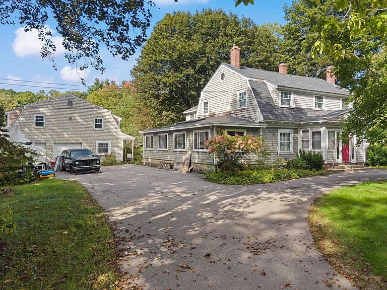 166 Lull Road photo 1