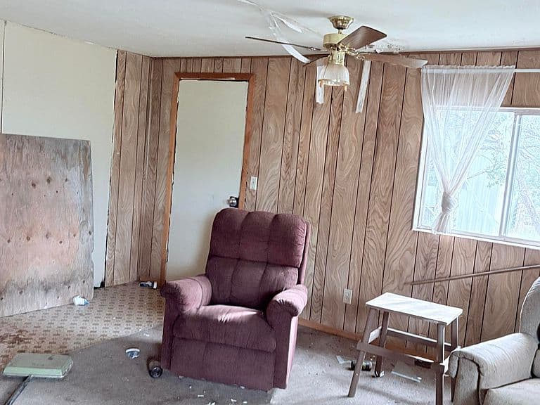 8284 Irwin Avenue photo 5