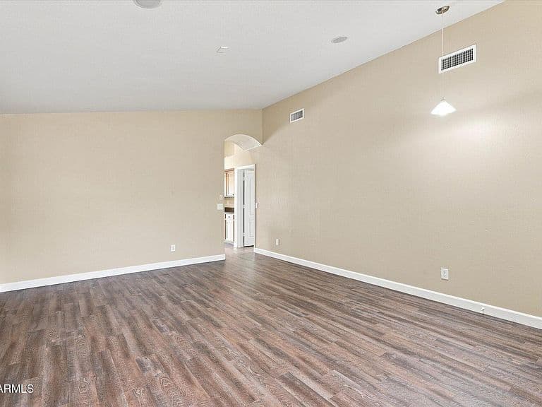 29631 N BALMORAL Place photo 5