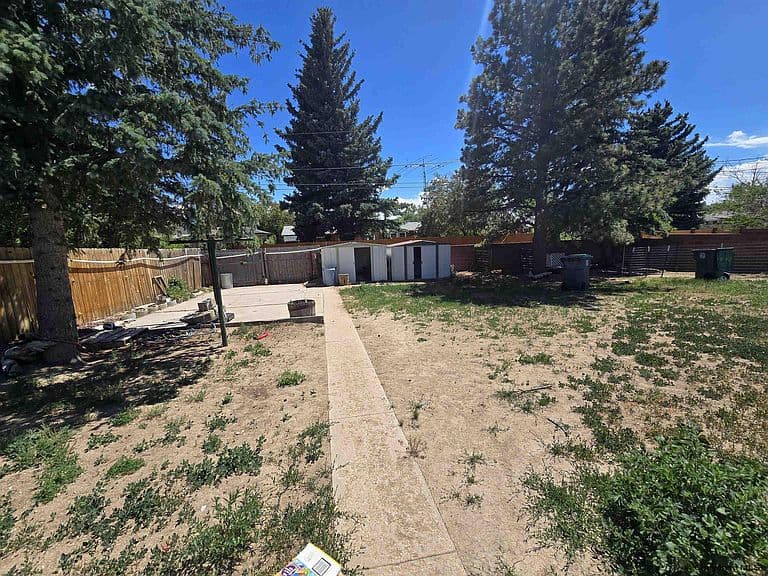 721 Arapaho St photo 4