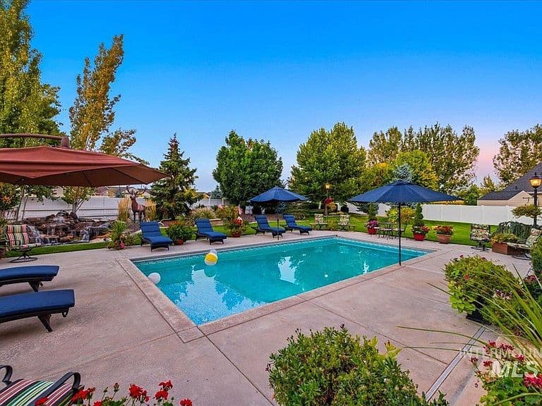 17500 Stiehl Creek Dr photo 3