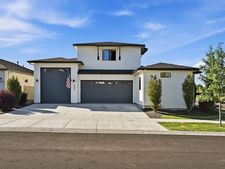 2660 N Penny Lake Ave photo 4