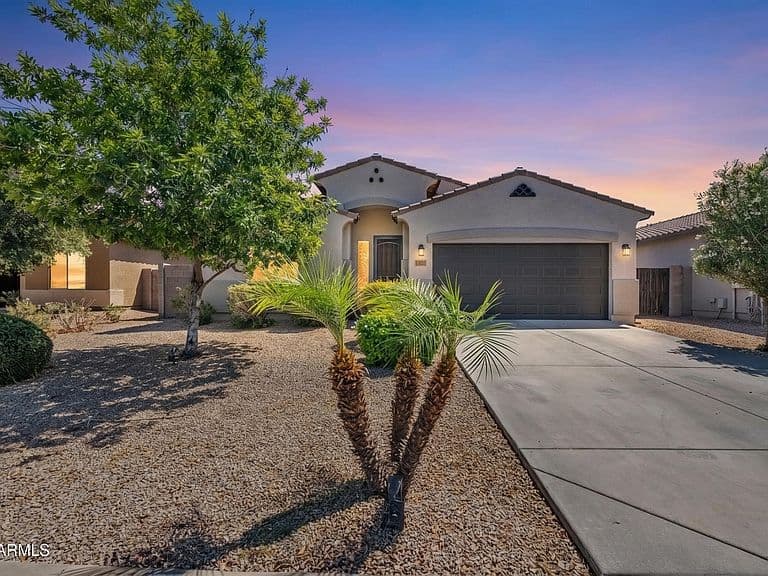 1723 W LOEMANN Drive photo 1
