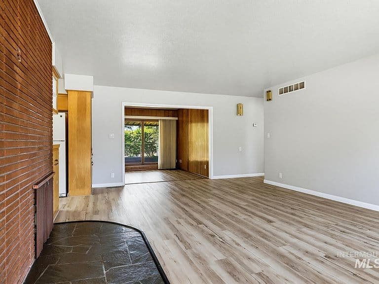 25 S Mesa Vista Dr photo 5