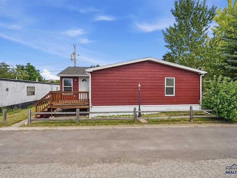 360 Hillsview Rd Lot 4 photo 2