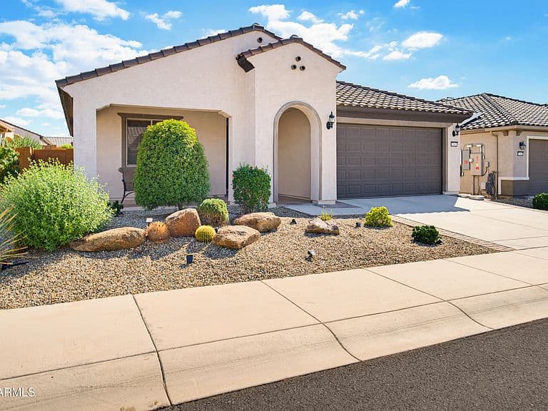 27457 W OSPREY Drive photo 1
