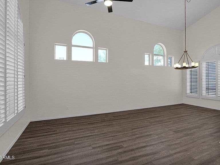 3060 N RIDGECREST Street #136 photo 4