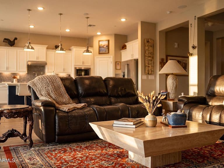 17973 W GRANITE VIEW Drive photo 3