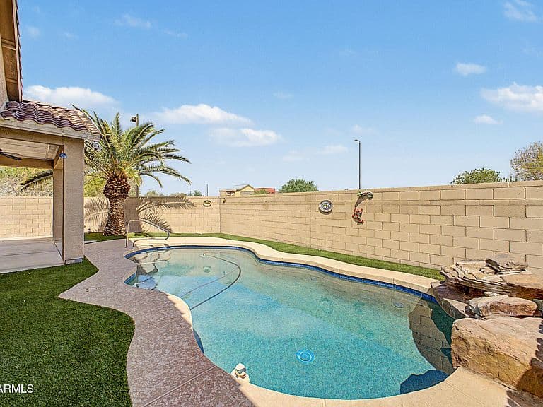 34153 N DANJA Drive photo 1