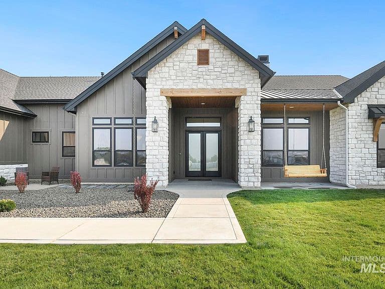 7792 E Windmill Ranch Ln photo 2