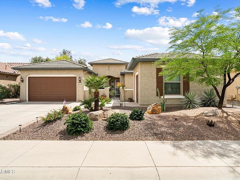 26449 W ESCUDA Drive photo 1