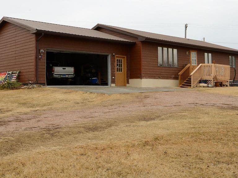 214 N Cedar Ave photo 1