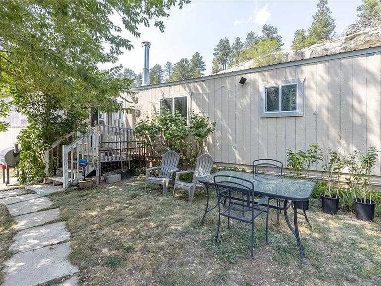 119 Log Cabin Rd photo 2