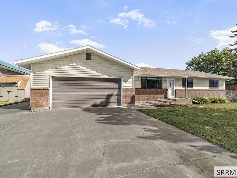 1971 E Alturas Cir photo 2