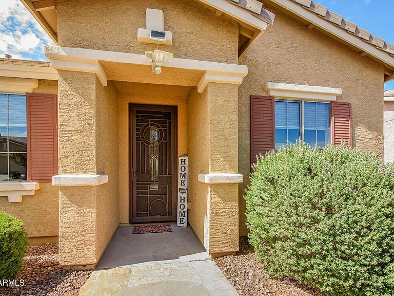 42614 W Constellation Drive photo 4