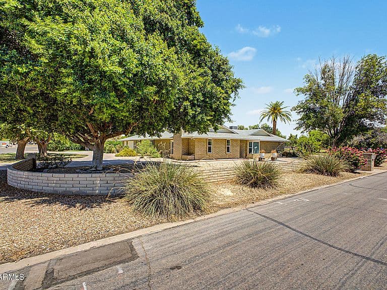 2320 W HARRISON Street photo 5
