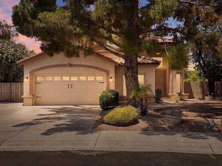5993 W AURORA Drive photo 1