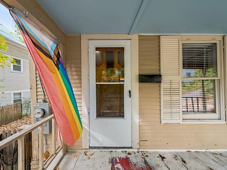 10 Hillside Avenue photo 5