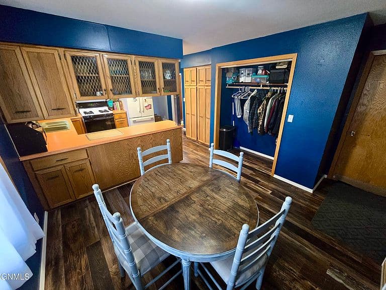 503 Sayler St photo 5