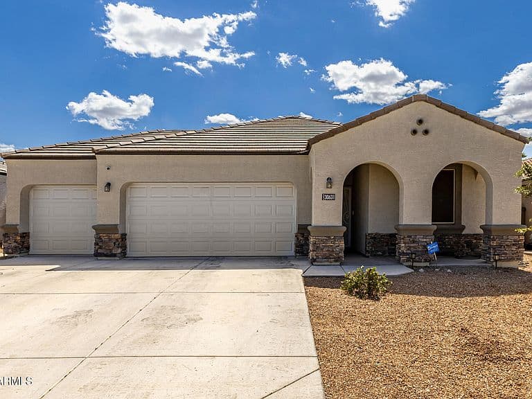30631 W CELEBORN Drive photo 3