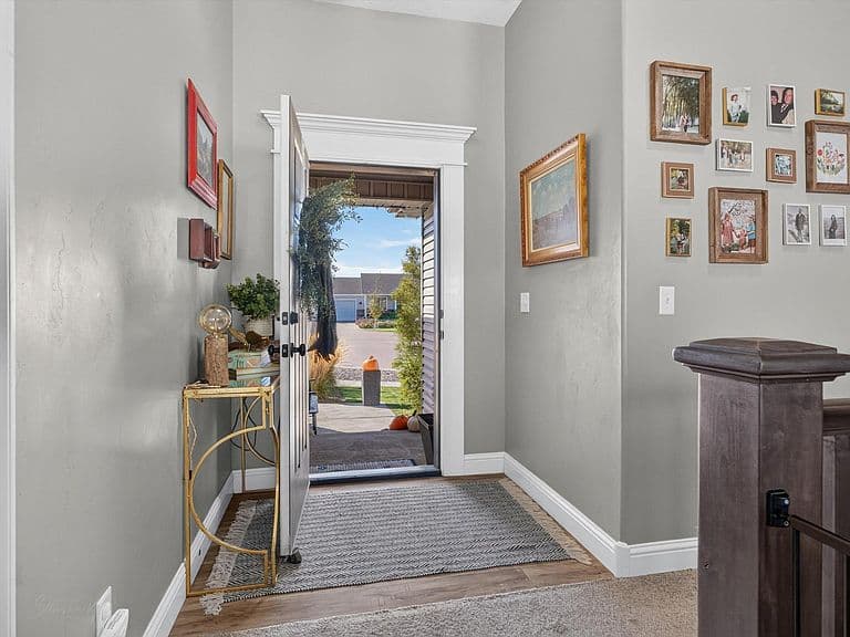 5114 Camden St photo 4