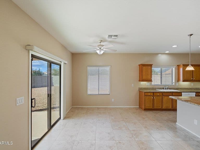 16397 W CAMERON Drive photo 5