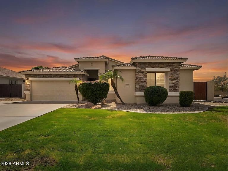 7595 W TIERRA BUENA Lane photo 1