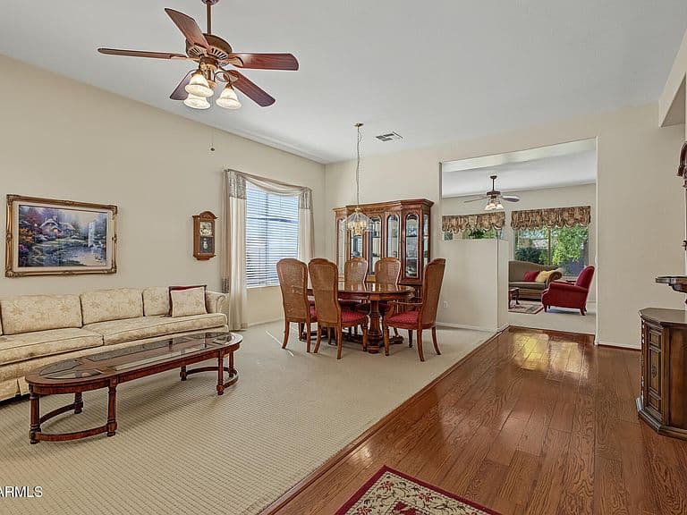 546 S BAHAMA Drive photo 5