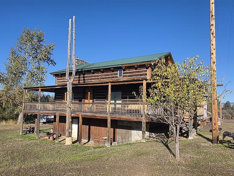 2326 Middle Bear Creek Rd photo 2