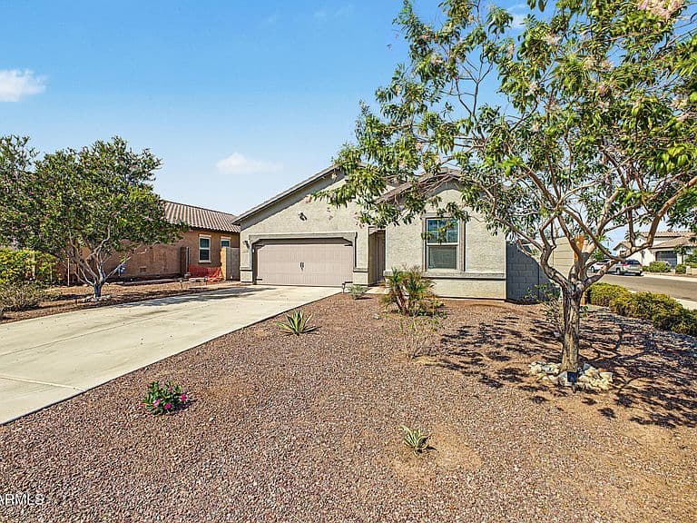 19532 W PALO VERDE Drive photo 1