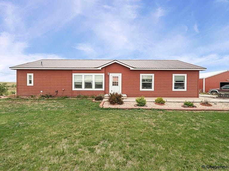 2355 Road 147 photo 1