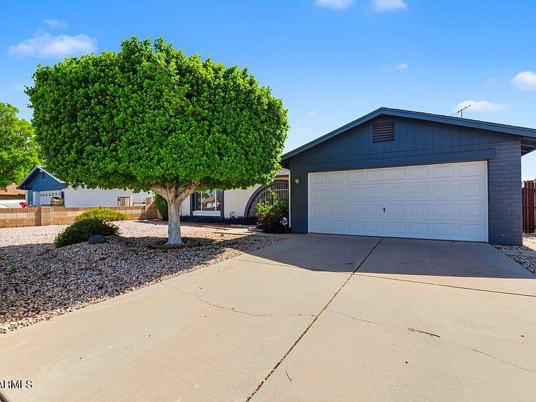 5817 W TIERRA BUENA Lane photo 3