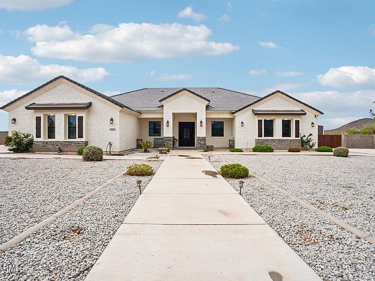 11161 W RANGER Drive photo 3