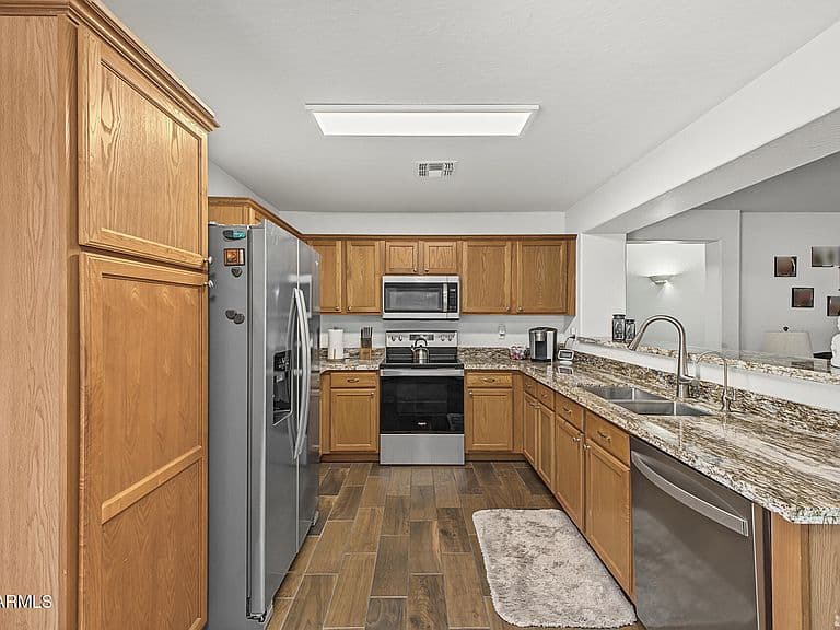 146 W ANGUS Road photo 3