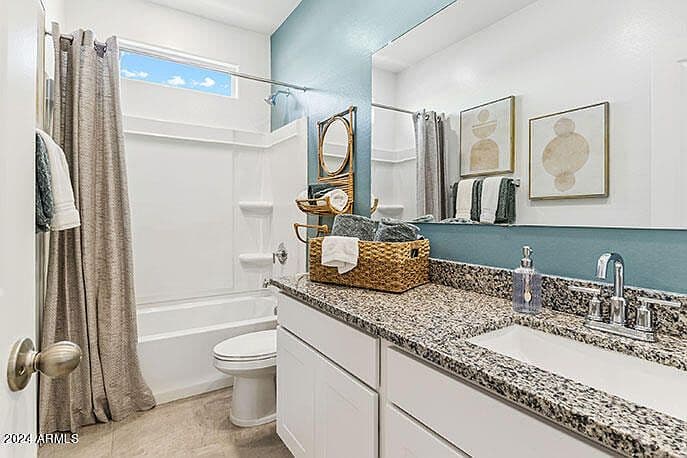 38165 W CAPRI Avenue photo 3