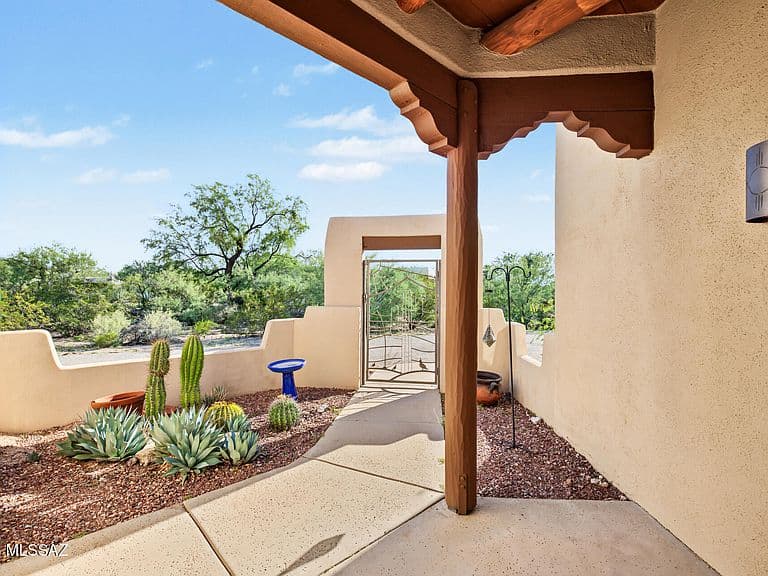 11740 E Calle Del Valle photo 4