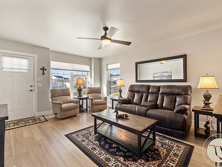 821 Hermosa St photo 3